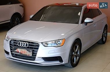 Седан Audi A3 2015 в Одессе