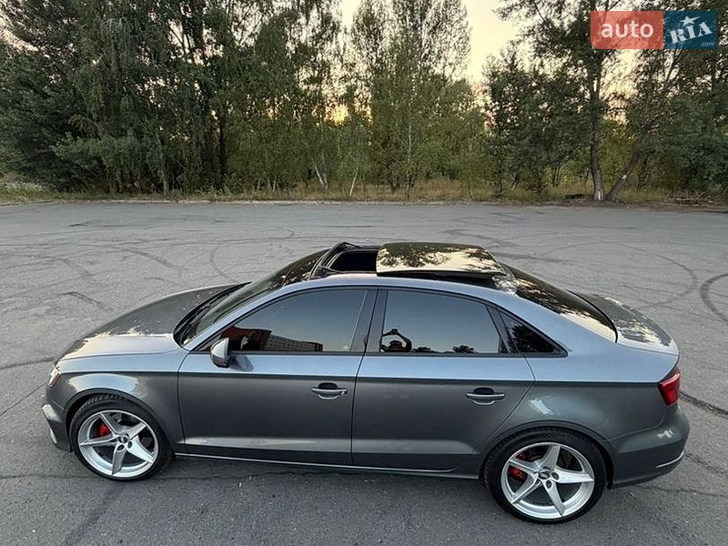 Седан Audi A3 2017 в Києві