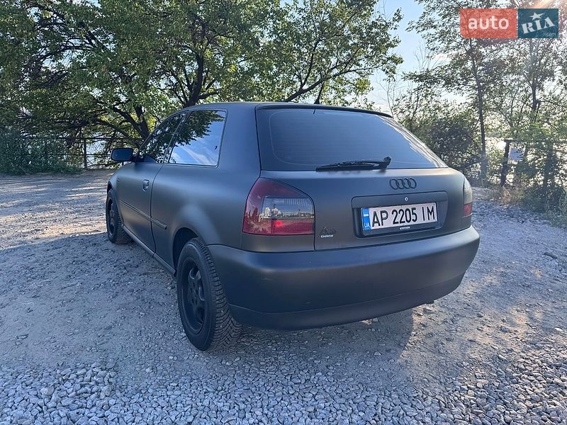 Хэтчбек Audi A3 2002 в Днепре