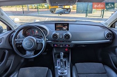 Хэтчбек Audi A3 2016 в Виннице