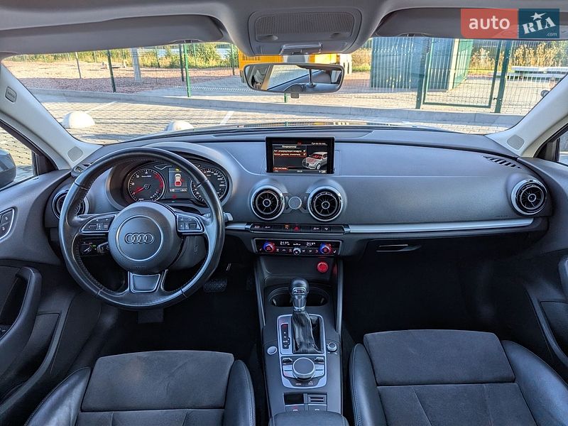 Хэтчбек Audi A3 2016 в Виннице