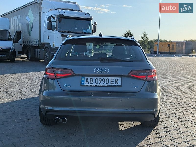 Хэтчбек Audi A3 2016 в Виннице