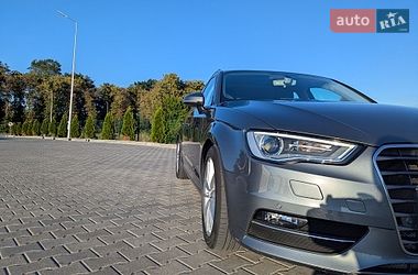 Хэтчбек Audi A3 2016 в Виннице