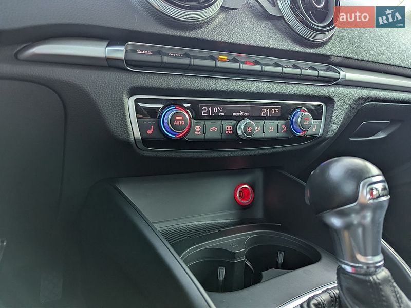 Хэтчбек Audi A3 2016 в Виннице