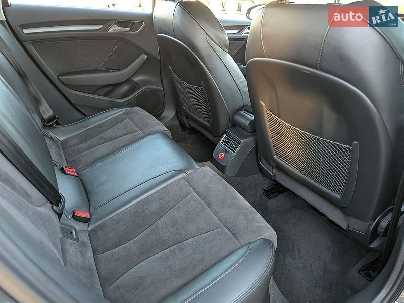 Хэтчбек Audi A3 2016 в Виннице