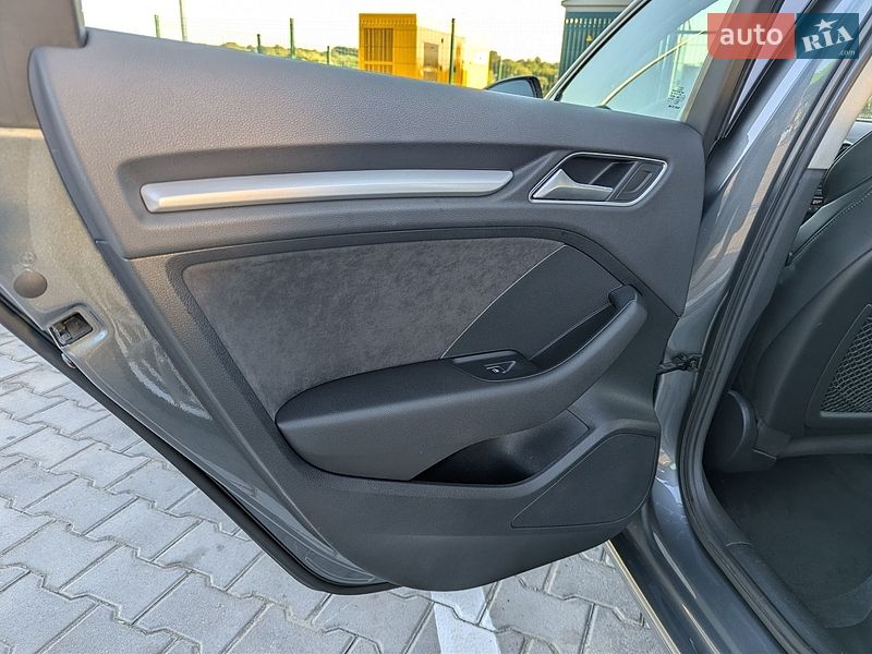 Хэтчбек Audi A3 2016 в Виннице