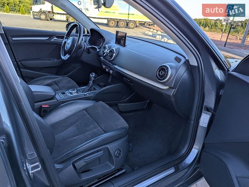 Хэтчбек Audi A3 2016 в Виннице