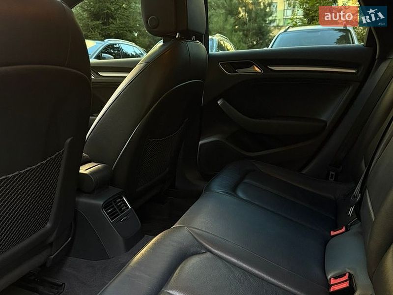 Седан Audi A3 2015 в Києві фото 13 Седан Audi A3 2015 в Києві