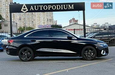 Седан Audi A3 2022 в Киеве