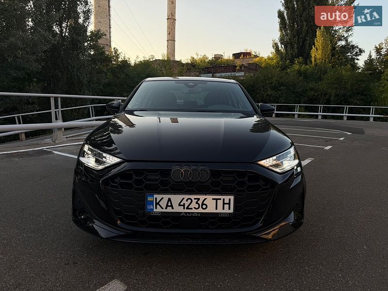 Седан Audi A3 2024 в Киеве фото 4 Седан Audi A3 2024 в Киеве