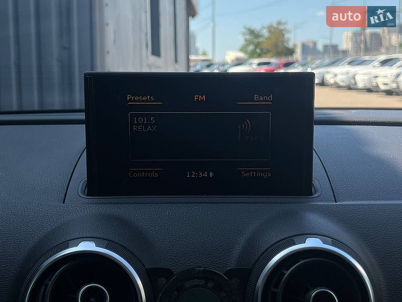 Седан Audi A3 2014 в Києві фото 25 Седан Audi A3 2014 в Києві