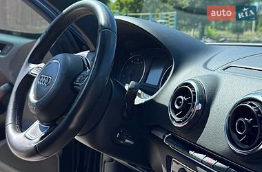 Седан Audi A3 2014 в Синельниково