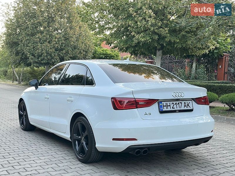 Седан Audi A3 2015 в Одесі