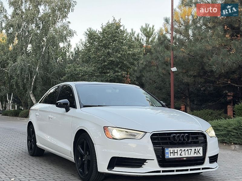 Седан Audi A3 2015 в Одесі