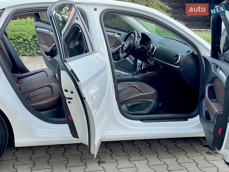 Седан Audi A3 2015 в Одесі