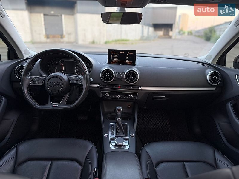 Седан Audi A3 2015 в Києві