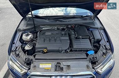 Седан Audi A3 2015 в Дніпрі