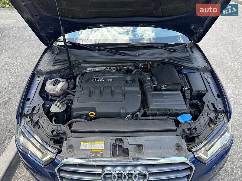 Седан Audi A3 2015 в Дніпрі