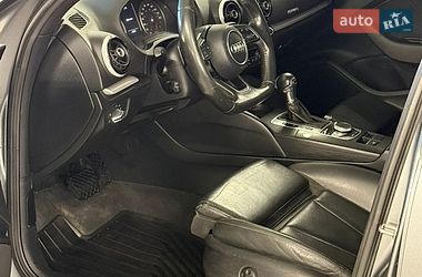 Седан Audi A3 2017 в Львове