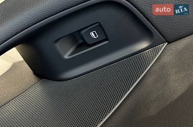 Седан Audi A3 2015 в Ровно