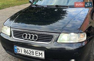 Хетчбек Audi A3 2000 в Хоролі
