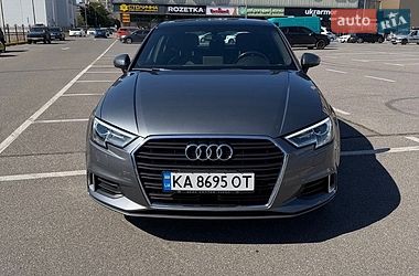 Седан Audi A3 2016 в Києві