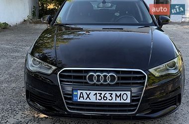 Седан Audi A3 2014 в Кодимі