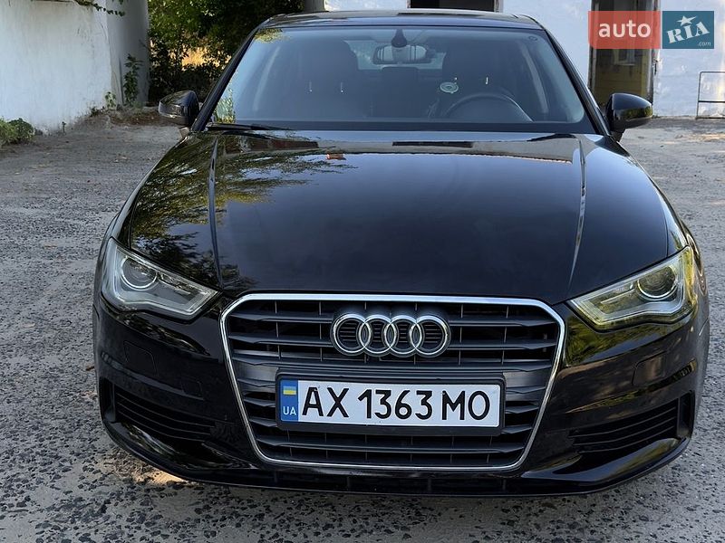 Седан Audi A3 2014 в Кодимі