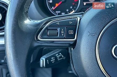 Седан Audi A3 2015 в Ивано-Франковске