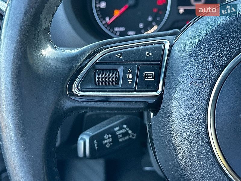 Седан Audi A3 2015 в Ивано-Франковске