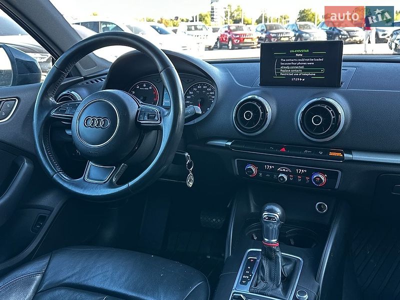Седан Audi A3 2015 в Ивано-Франковске