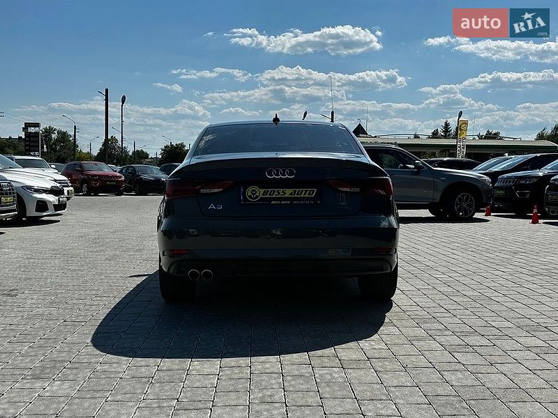 Седан Audi A3 2020 в Івано-Франківську
