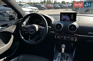 Седан Audi A3 2020 в Івано-Франківську