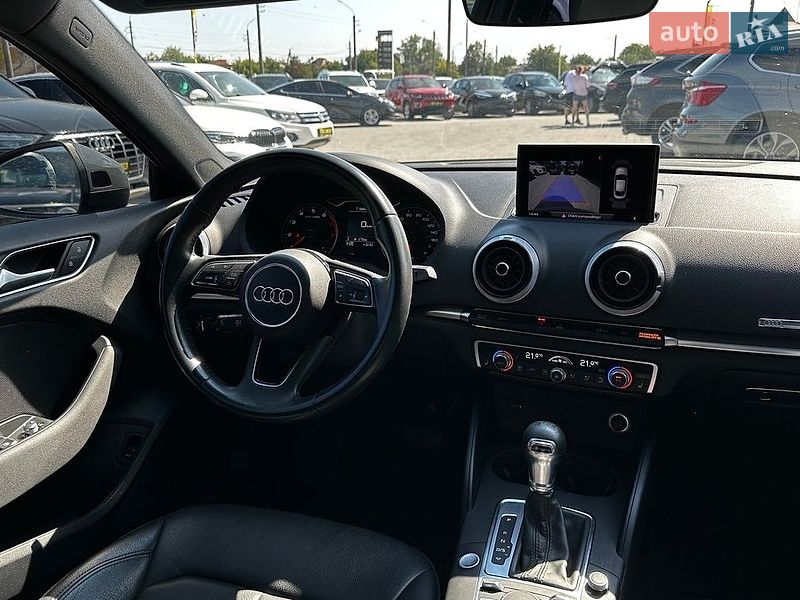 Седан Audi A3 2020 в Івано-Франківську