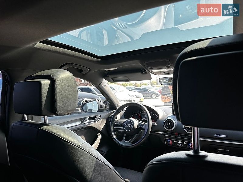 Седан Audi A3 2020 в Івано-Франківську