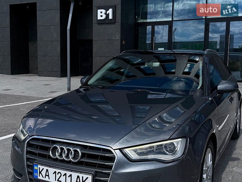 Хетчбек Audi A3 2016 в Києві