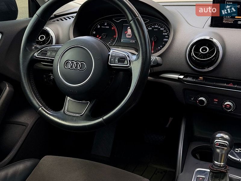 Хэтчбек Audi A3 2016 в Киеве фото 13 Хэтчбек Audi A3 2016 в Киеве