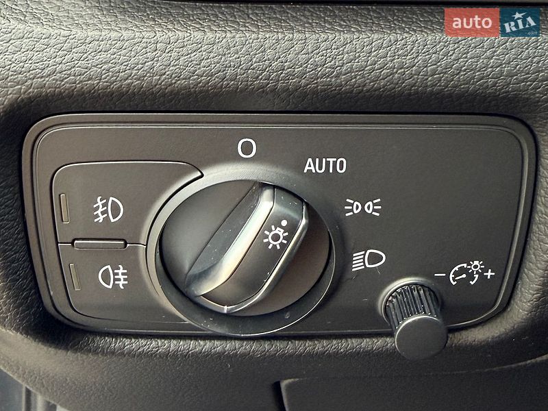 Хэтчбек Audi A3 2016 в Киеве фото 19 Хэтчбек Audi A3 2016 в Киеве