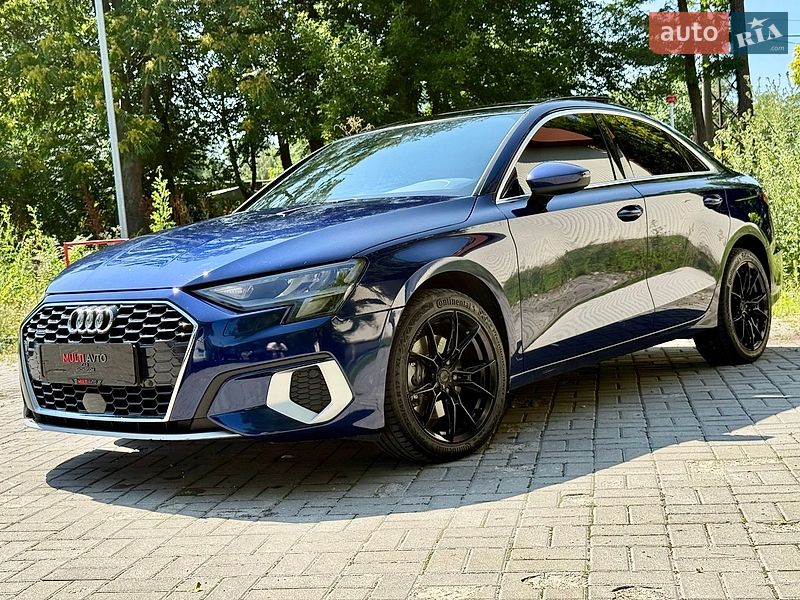 Седан Audi A3 2022 в Дніпрі