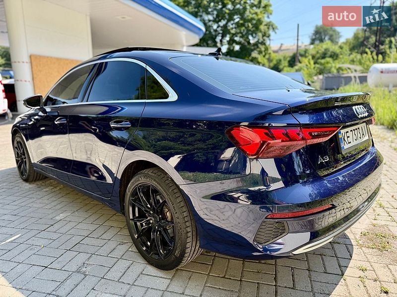 Седан Audi A3 2022 в Дніпрі