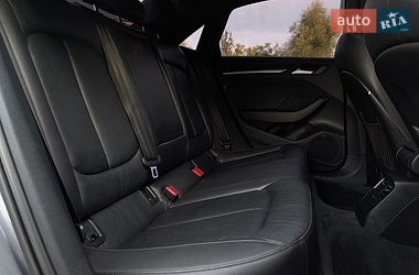 Седан Audi A3 2015 в Дрогобыче