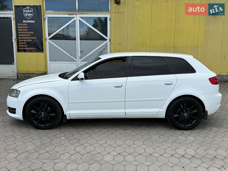Хэтчбек Audi A3 2012 в Львове