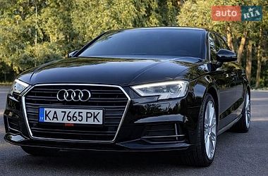 Седан Audi A3 2018 в Сумах