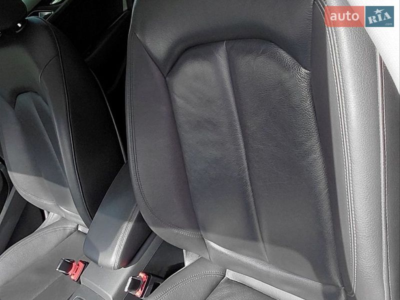 Седан Audi A3 2016 в Одессе