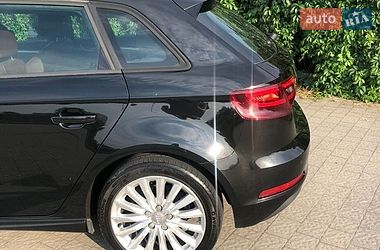 Хетчбек Audi A3 2016 в Львові