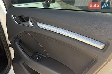 Седан Audi A3 2015 в Бердичеве