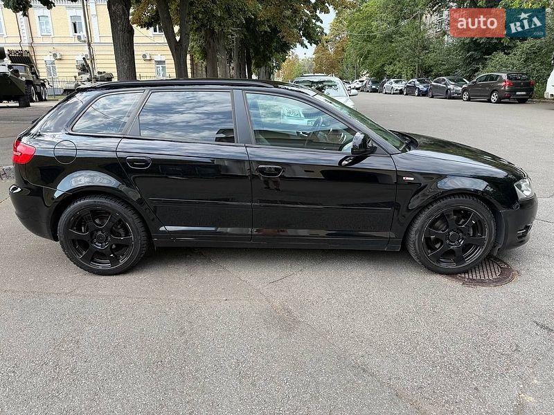 Хэтчбек Audi A3 2008 в Киеве