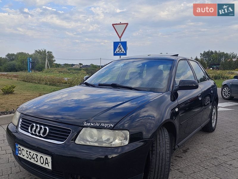 Хэтчбек Audi A3 2001 в Сокале