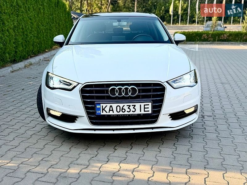 Седан Audi A3 2015 в Вінниці