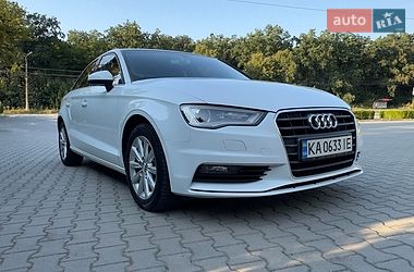 Седан Audi A3 2015 в Вінниці